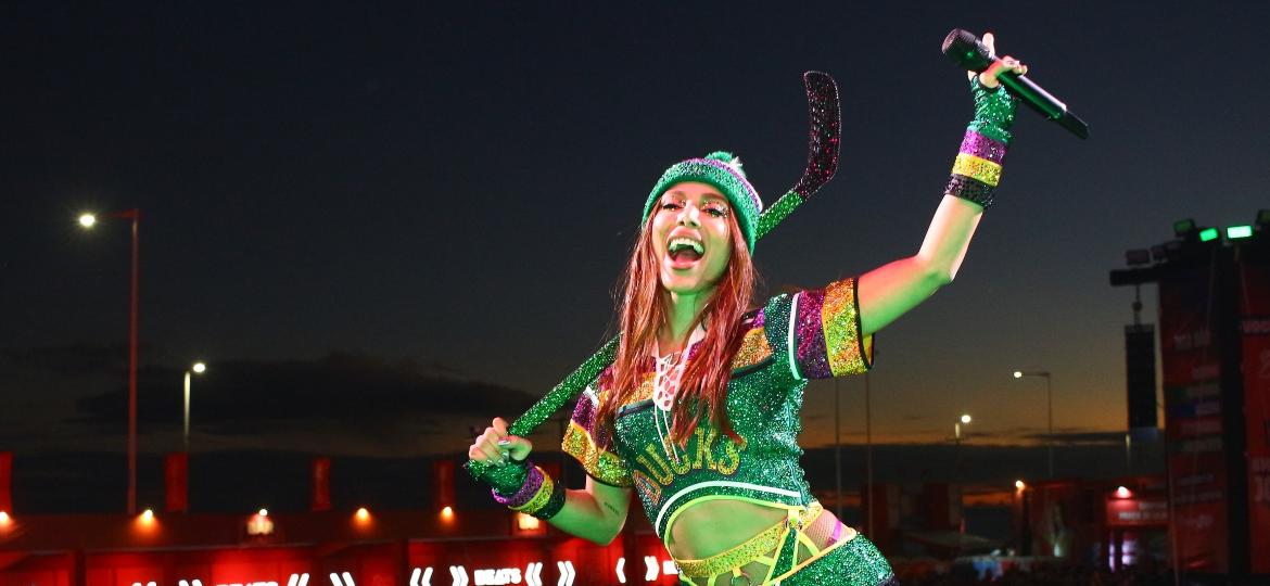 Anitta no Ensaios em Salvador