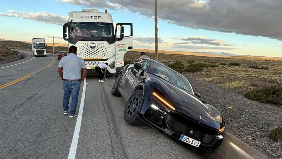Carro já tinha passado por Uruguai, Brasil e Argentina antes de sofrer acidente no Peru