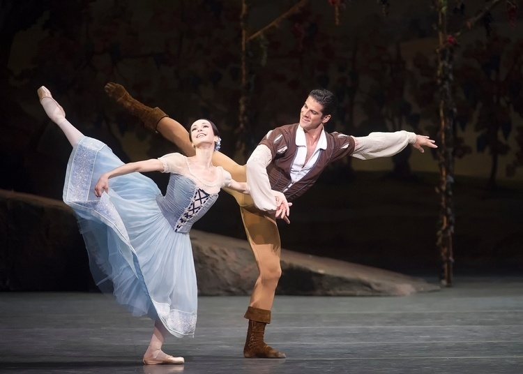 O bailarino amazonense Marcelo Gomes durante apresentação com o grupo American Ballet Theatre - Gene Schiavone/Divulgação