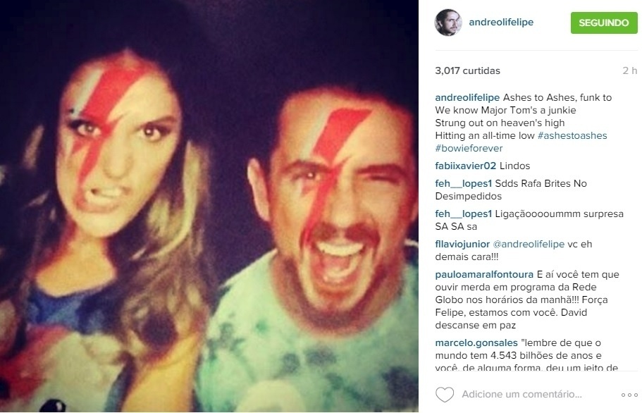 Felipe Andreoli e a namorada, Rafa Brites, também se rendem à maquiagem icônica do ídolo e pintam os rostos com um raio vermelho - Reprodução/Instagram/andreolifelipe