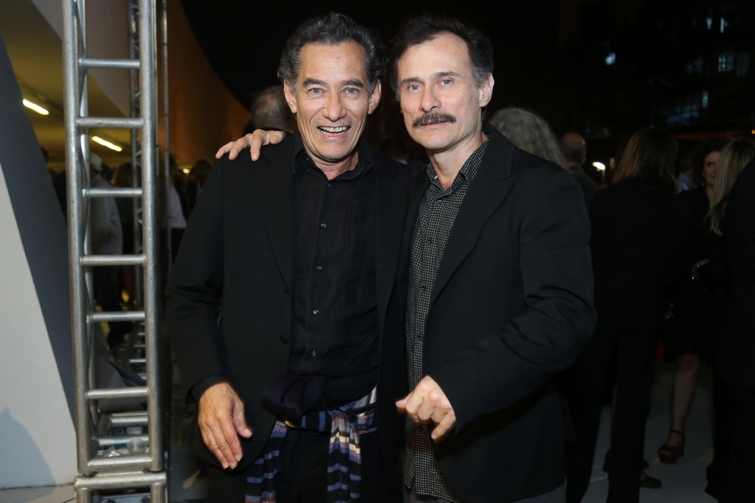 24.ago.2016 - Os atores Enrique e Chico Diaz, - Roberto Filho/Brazil News