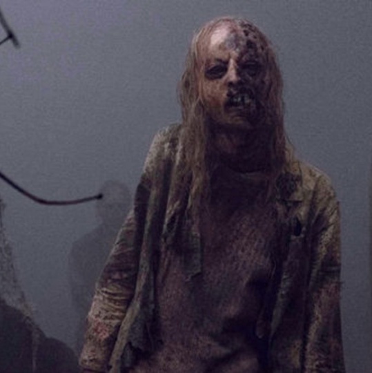Criador de The Walking Dead explica morte chocante em reimpressão colorida