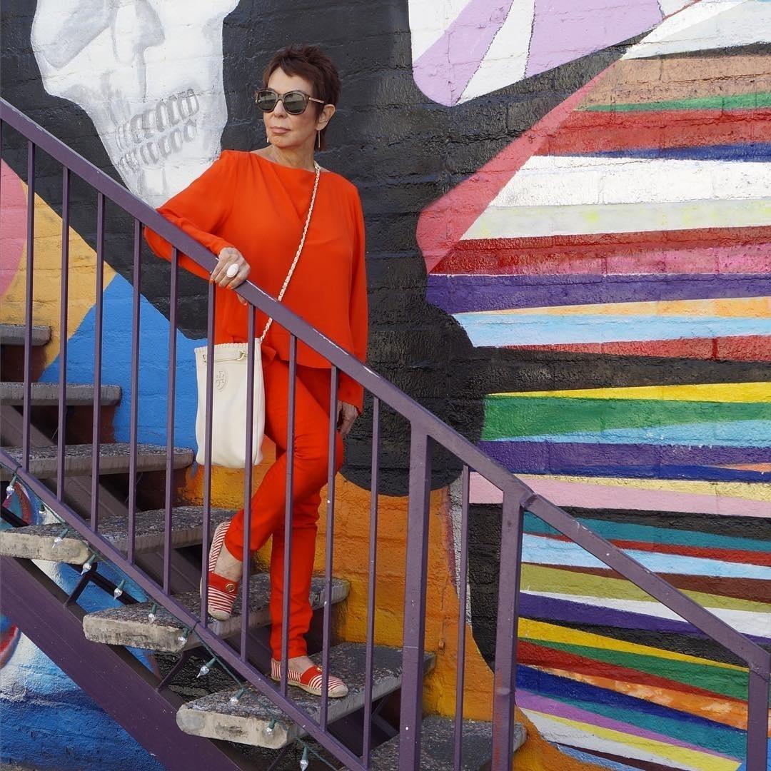 Ex-coelhinha da Playboy, Dorrie Jacobson é ícone de estilo do Instagram - Reprodução/Instagram/seniorstylebible