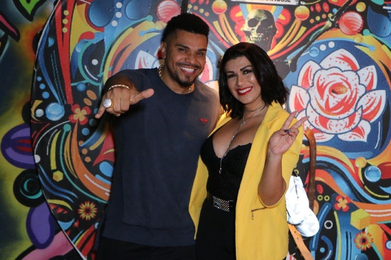 Naldo Benny e Ellen Cardoso, a Moranguinho - Anderson Borde e Daniel Pinheiro/AgNews