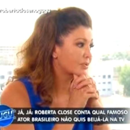 Entrevista de Roberta Close para Gugu exibia chamada sobre ator que não quis beijá-la em "Mandacaru" - Reprodução/Youtube - Reprodução/Youtube