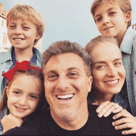 Luciano Huck, Angélica e os filhos Benício, Joaquim e Eva - Instagram/Reprodução