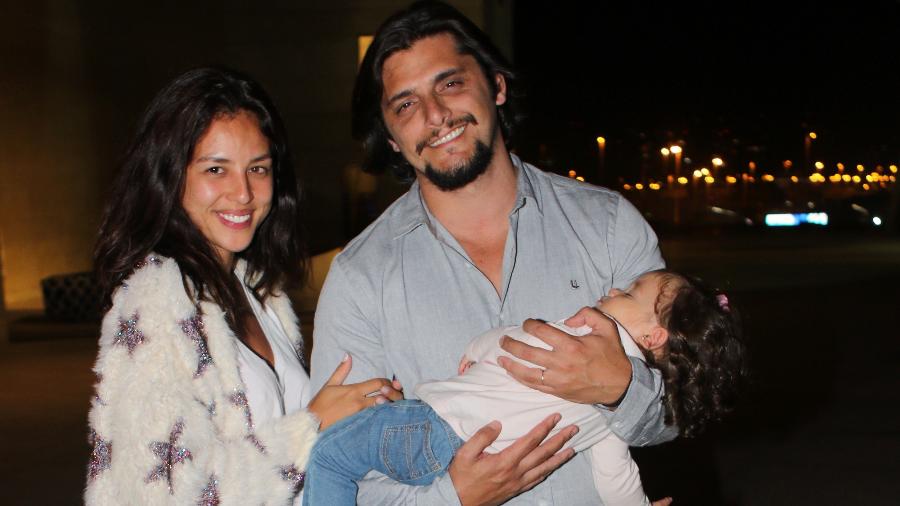 Yanna Lavigne e Bruno Gissoni com a filha Madalena - Eny Miranda/Divulgação