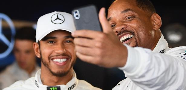 Will Smith selfie com Lewis Hamilton 1 - Clive Mason/Getty Images - Clive Mason/Getty Images