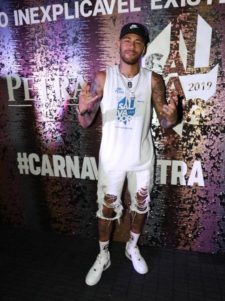Neymar chegou no Carnaval de Salvador por volta das 22h - Ali Karakas/Divulgação