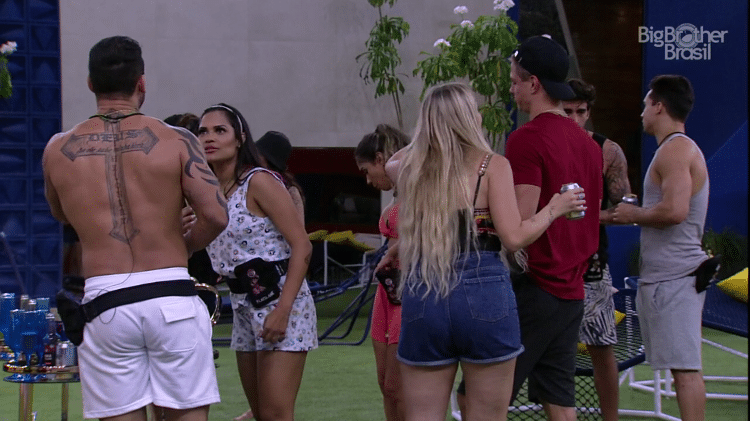 BBB20: Marcela e Lucas conversam - Reprodução/Globoplay - Reprodução/Globoplay