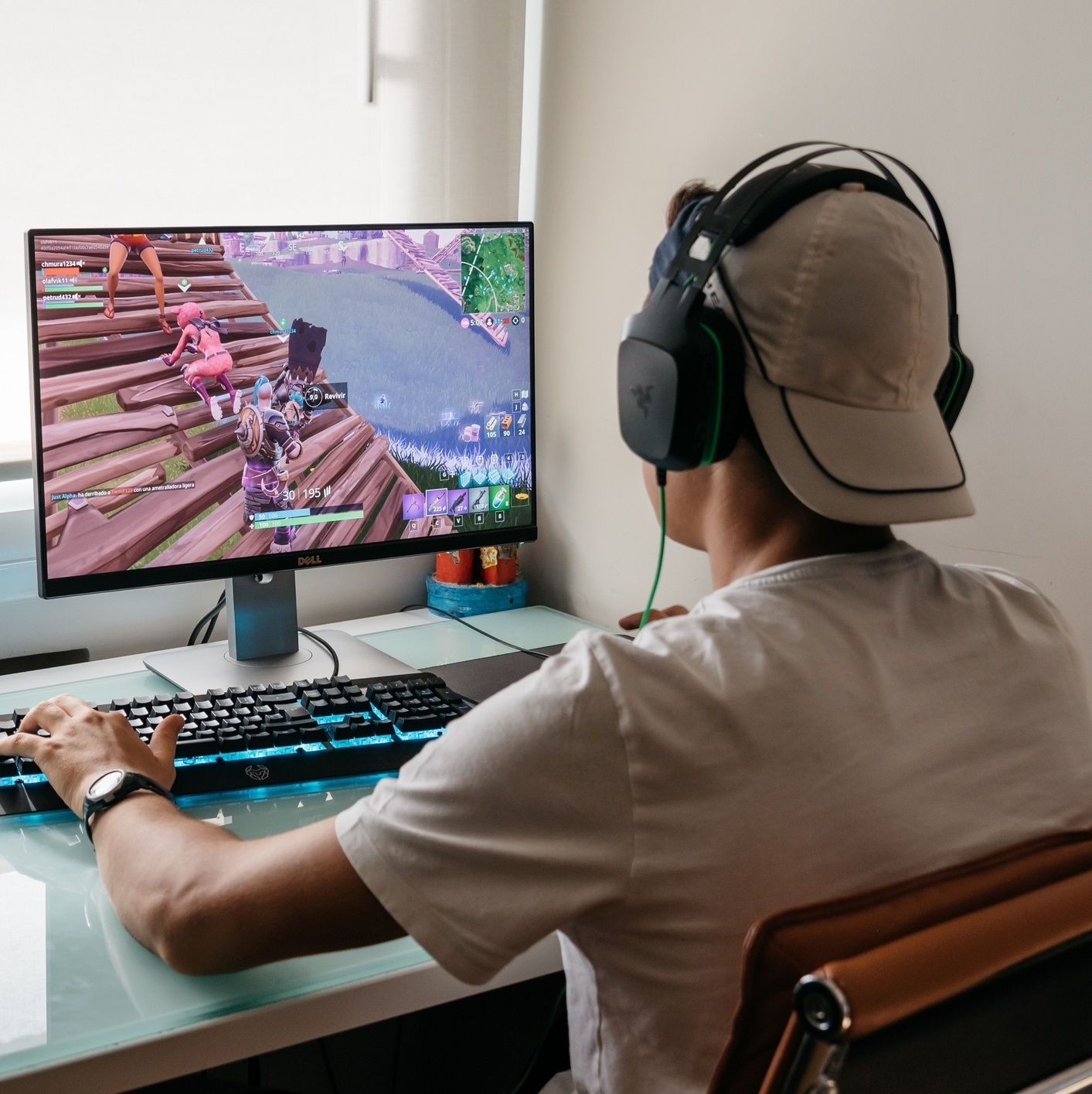 TV ou monitor gamer são opções para jogar: saiba como escolher, Guia de  Compras