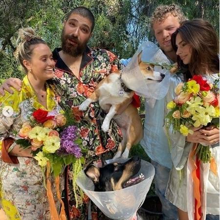 Emily Ratajkowski faz cerimônia de casamento para cachorro Colombo - Instagram @emrata