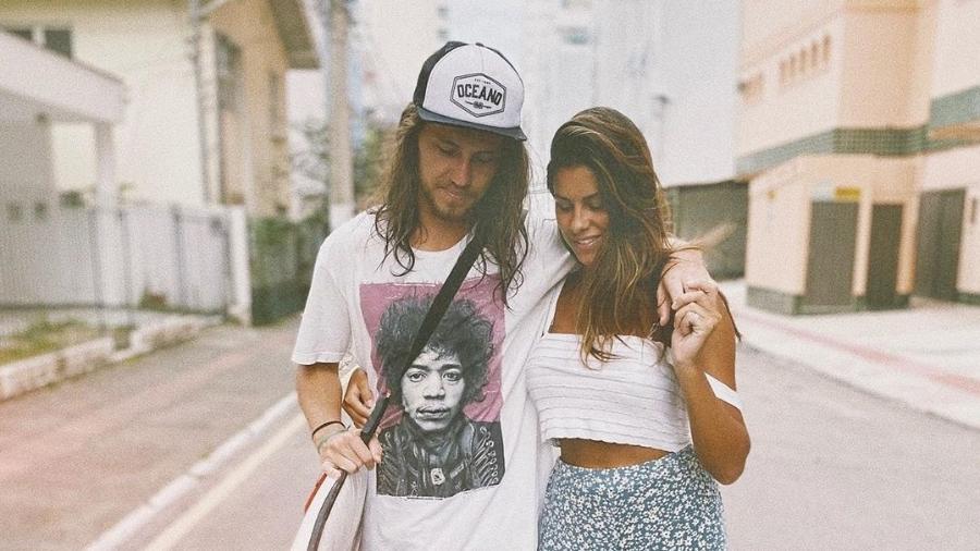 Vitor Kley e Carolina Loureiro terminaram o namoro - Reprodução/Instagram