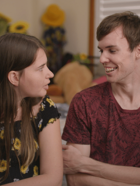 Na série documental "Amor no Espectro", da Netflix, jovens com autismo tentam encontrar o amor - Divulgação/Netflix