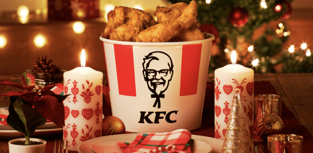 KFC フライド チキンは、日本の一部でクリスマスの伝統となっています。