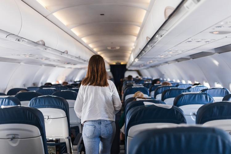 As passageiras terão a chance de escolher ao lado de quem se sentar antes de chegar ao avião