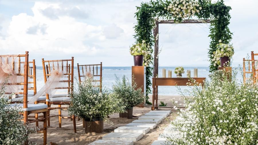 Casamento na praia - iStock