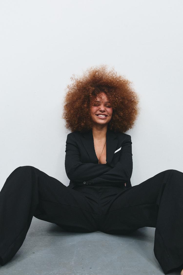 Letícia Vieira quer ser inspiração a outras meninas periféricas