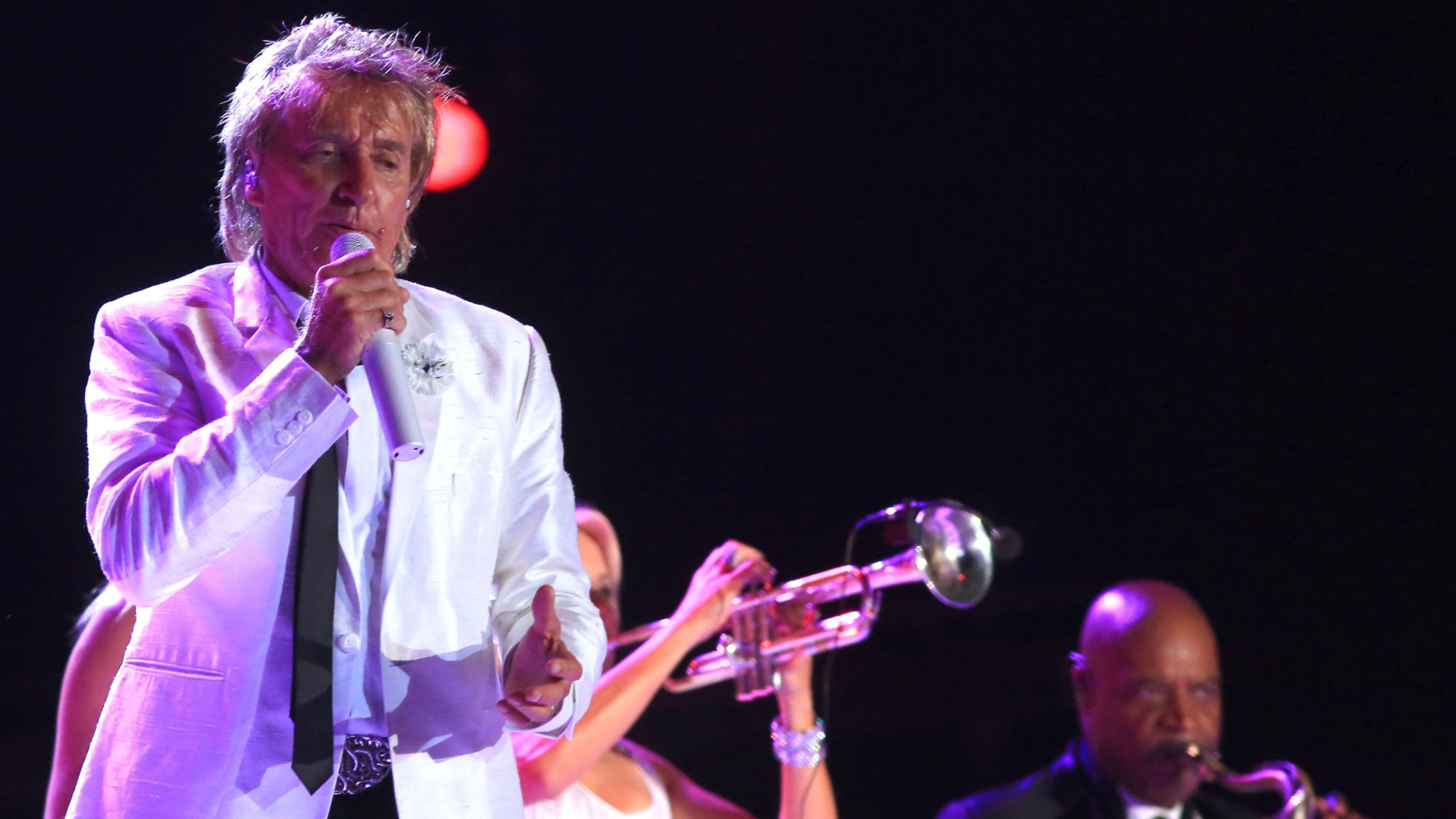 20.set.2015 - Rod Stewart se apresenta no Rock in Rio 2015, fechando as apresentações no palco Mundo do terceiro dia do festival - Marco Antonio Teixeira/UOL