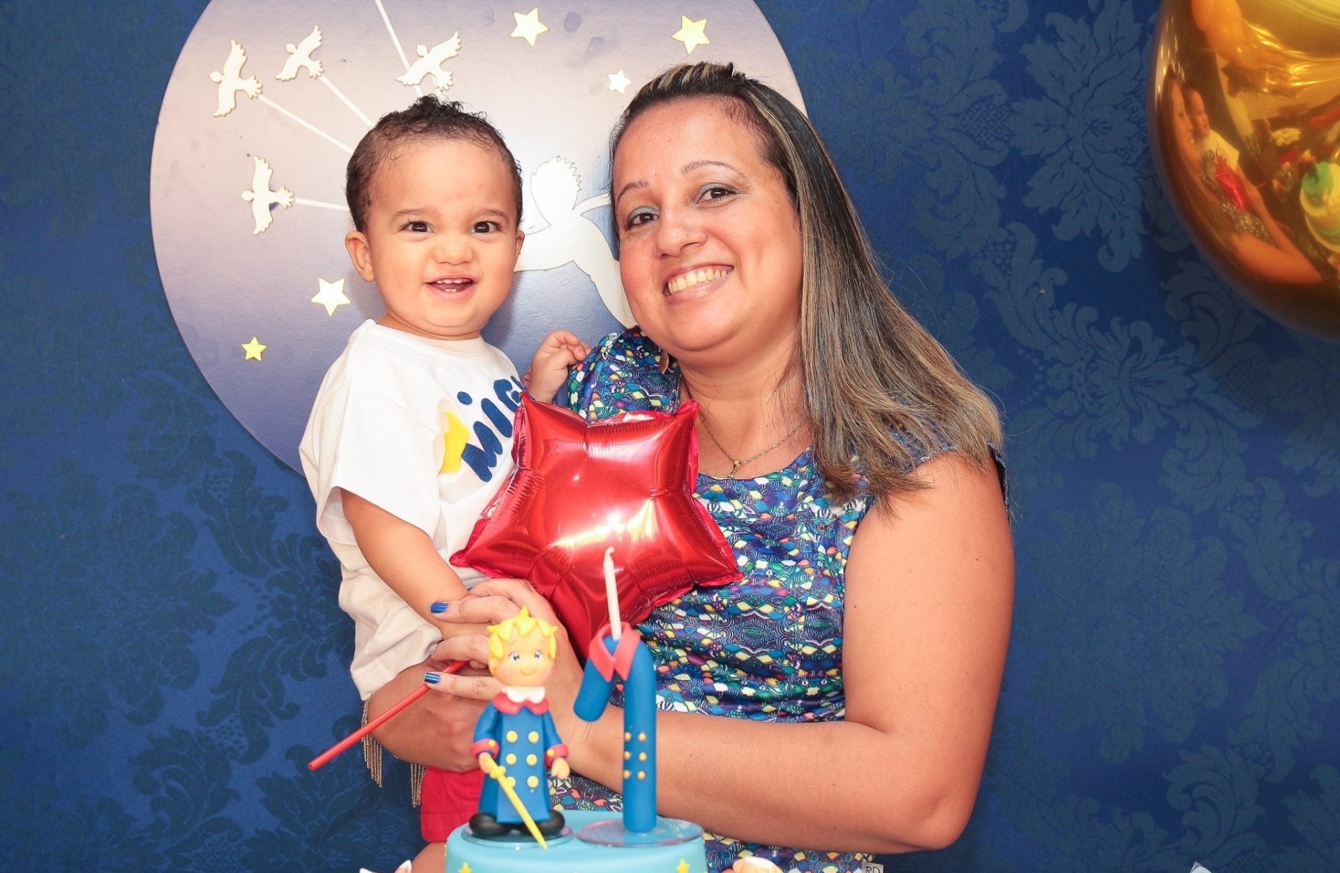 Em janeiro de 2011, fui diagnosticada com câncer de mama. Descobri a doença após não conseguir engravidar e me submeter a uma série de exames. Como meu tumor era agressivo, não tive tempo de congelar meus óvulos. Durante um ano e seis meses de tratamento fui submetida à quadrantectomia da mama esquerda, à mastectomia radical, seis ciclos de quimioterapia e 25 sessões de radioterapia. Na época do diagnóstico, meu marido descobriu que tinha varicocele bilateral acentuada - SG FOTOGRAFIA