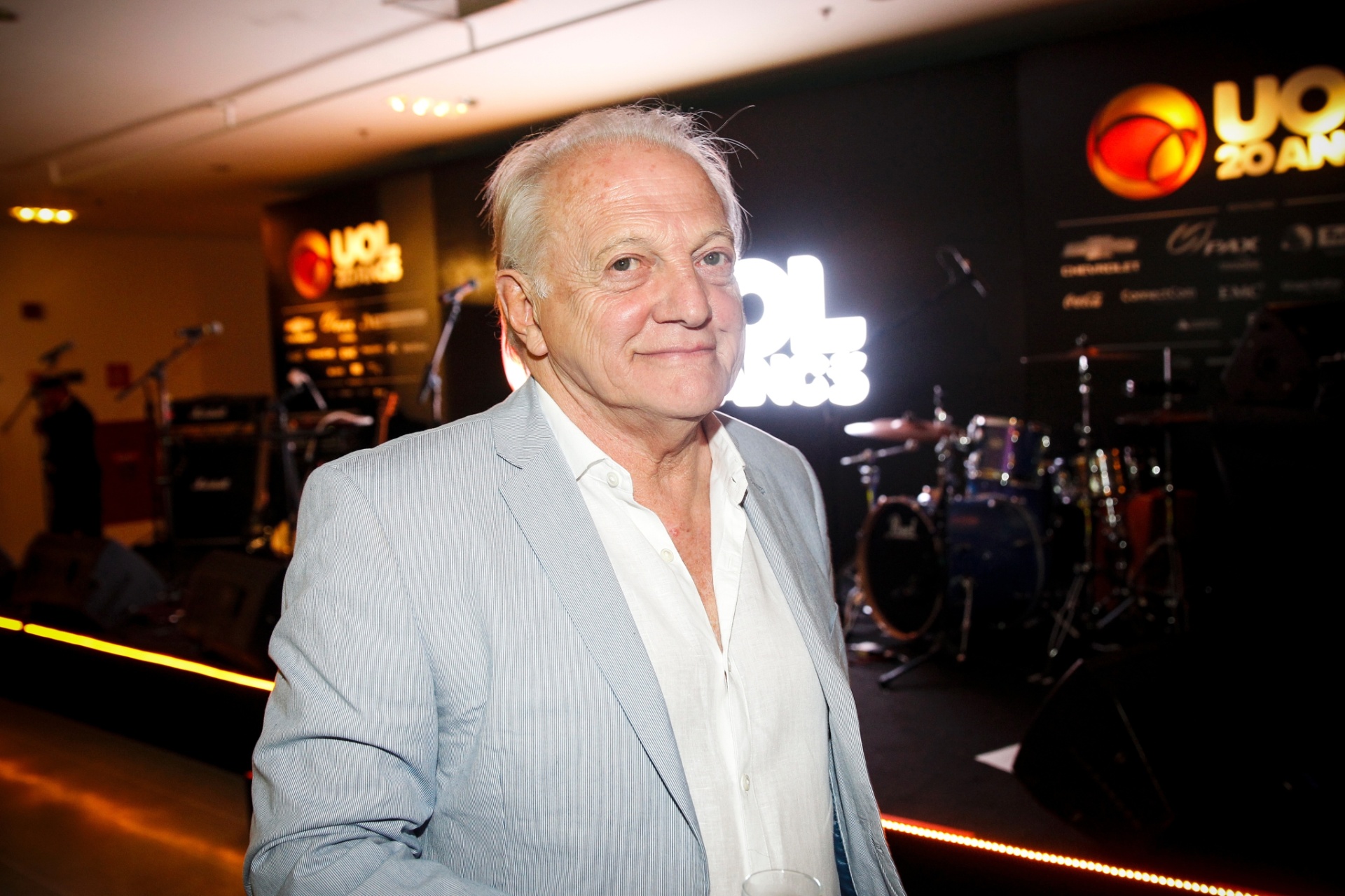 30.ago.2016 - Colunista de Televisão do UOL, Flávio Ricco comparece à festa em comemoração aos 20 anos do portal - Lucas Lima/UOL