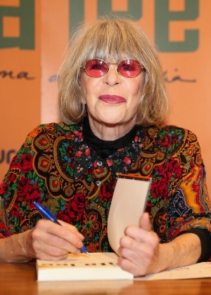 Rita Lee lança livro em tarde de autógrafos - Manuela Scarpa e Marcos Ribas/Brazil News - Manuela Scarpa e Marcos Ribas/Brazil News