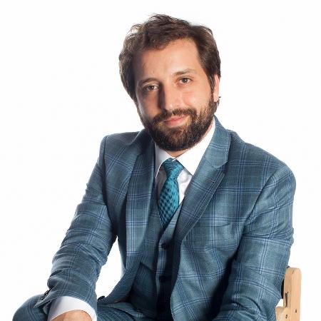 Gregorio Duvivier estreia o talk show "Greg News" na HBO - Rogerio Resende/HBO/Divulgação