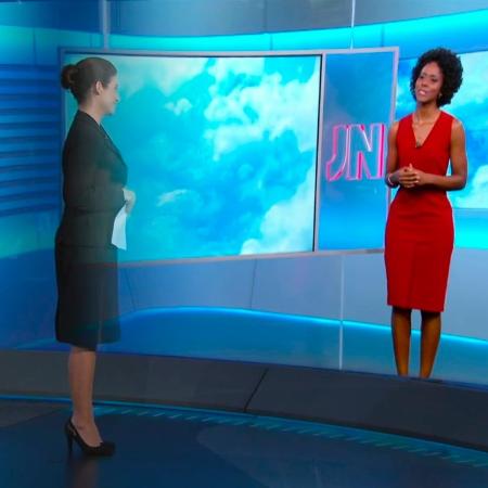 Renata Vasconcellos "desaparece" ao falar com Maju no novo cenário do "JN" - Reprodução/TV Globo - Reprodução/TV Globo