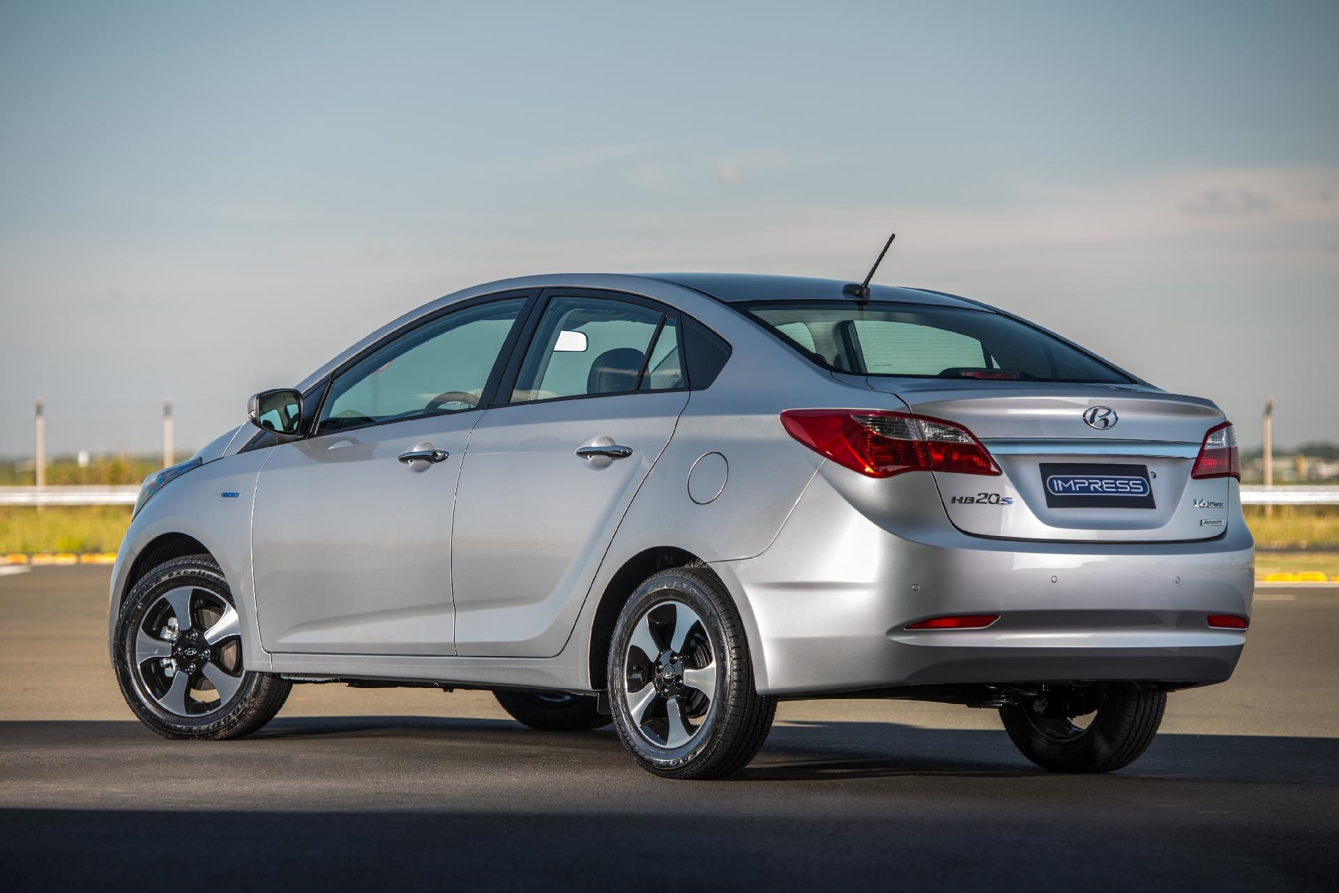 Hyundai HB20S Impress 2015 - Divulgação