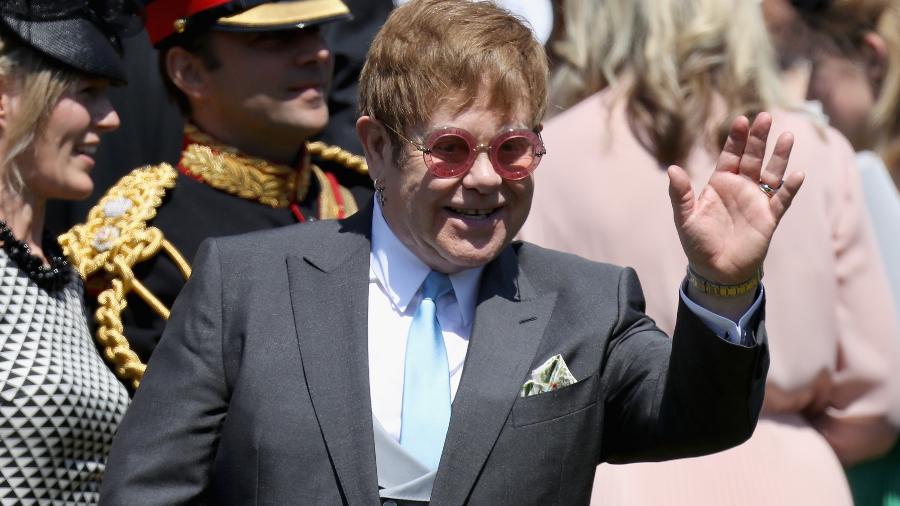 Elton John na chegada do casamento do príncipe Harry e de Meghan Markle - Getty Images