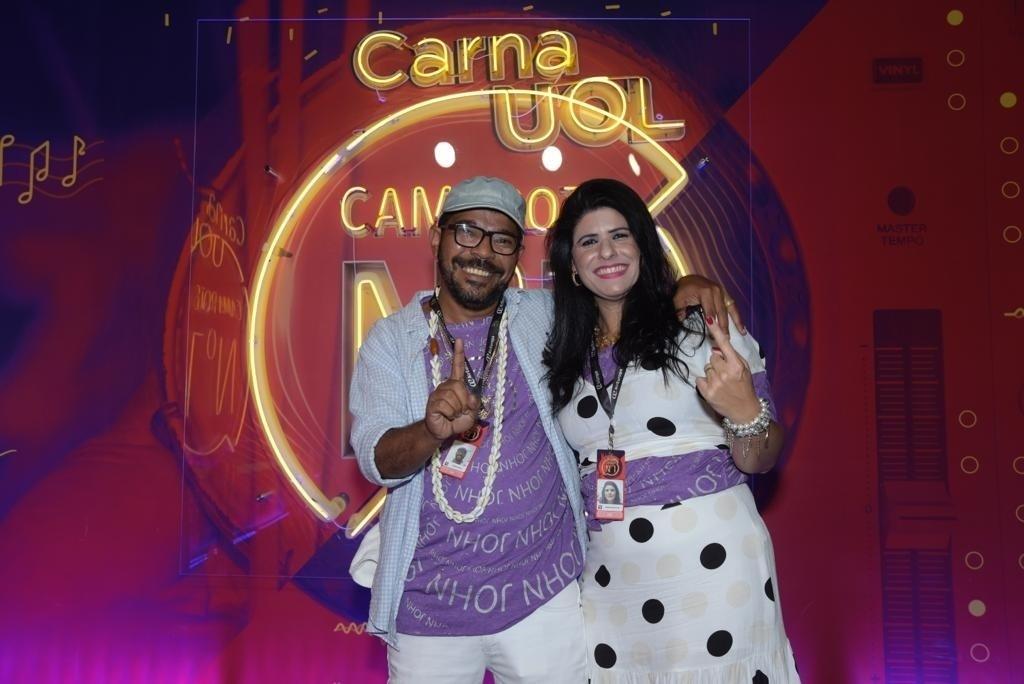 Tunico da Vila e Débora Sathler - Famosos curtem o camarote CarnaUOL N1 2019 no Desfile das Campeãs no RJ - Selmy Yassuda / UOL