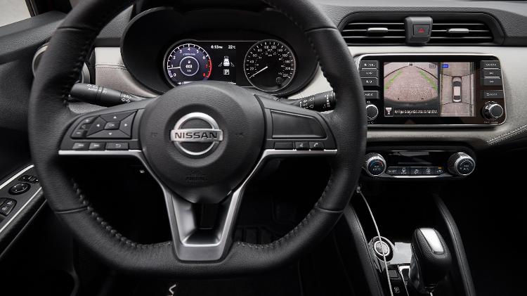 Novo Nissan Versa 2020 cabine - Divugação - Divugação