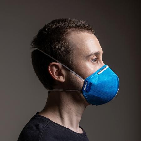 Segundo estudos, as máscaras PFF2 e N95 conseguem filtrar de maneira eficaz as partículas do coronavirus - Getty Images