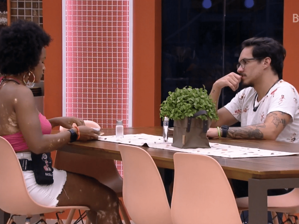 Eliezer conclui que Lollipop sofre consequência por perseguir Arthur e Nat