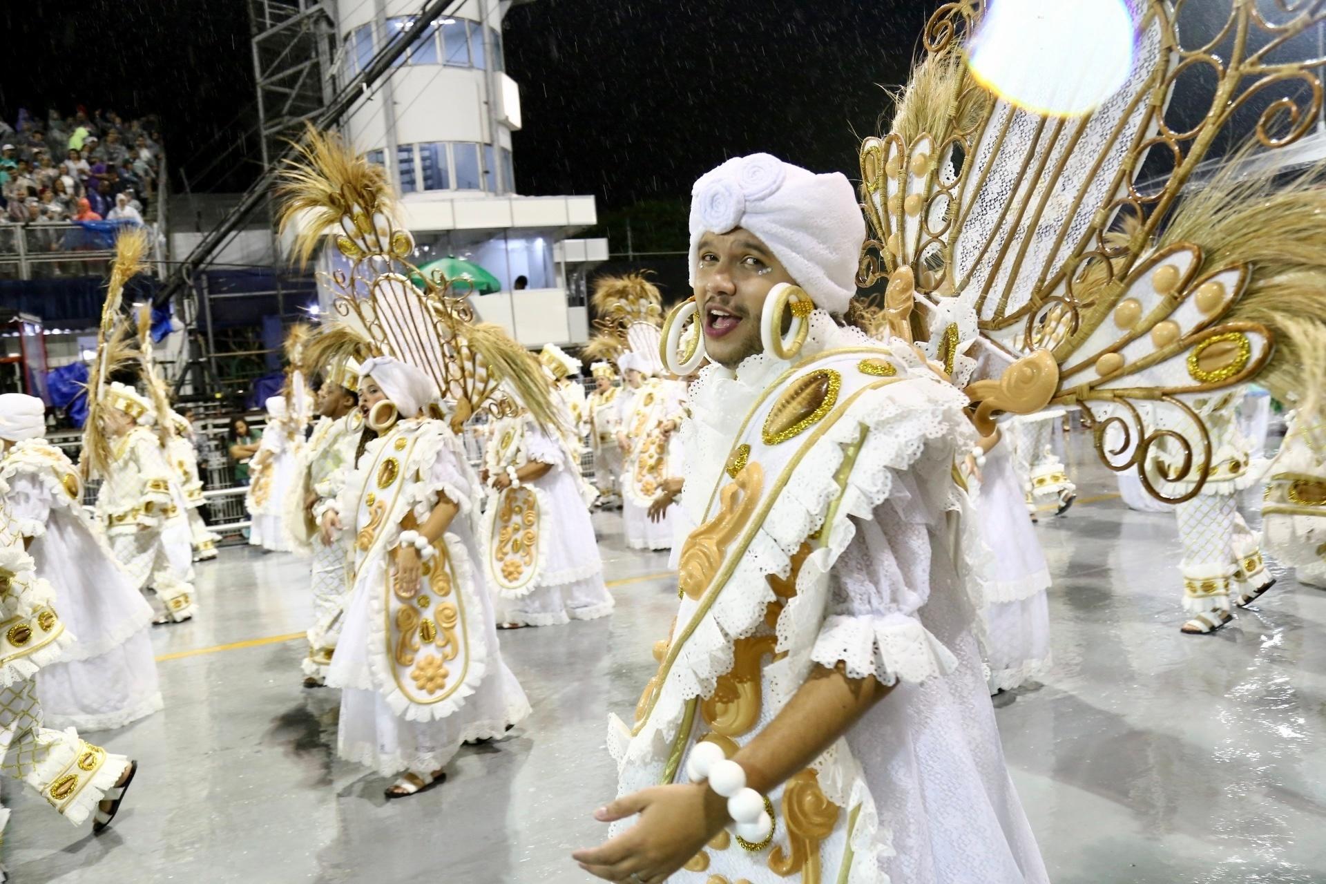 Desfile da Mocidade Alegre, segunda colocada no Grupo Especial - Cláudio Augusto/Ag.Brazil News
