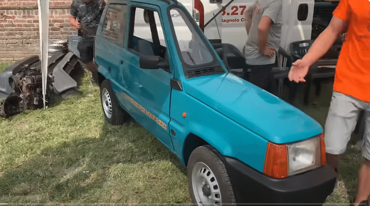 Fiat Panda Mais estreito do mundo Fiat Panda Mais estreito do mundo