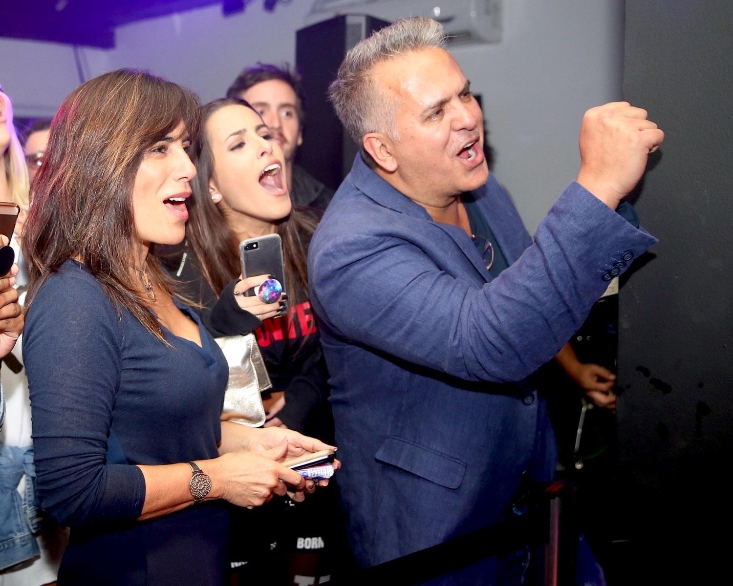 Glória Pires e Ana Morais vibram com o primeiro show de Cleo como cantora - Manuela Scarpa/Brazil News