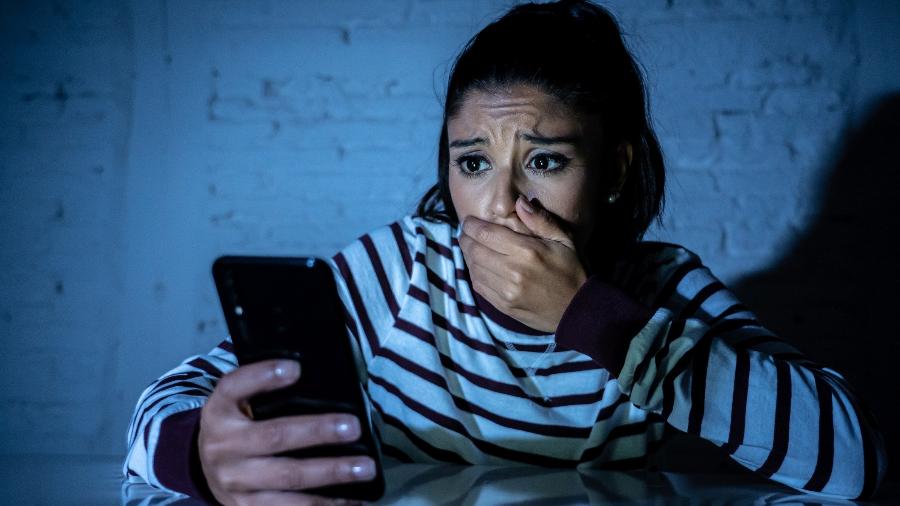 Ficar fuçando nas redes sociais do ex pode ser prejudicial para você mesmo - iStock