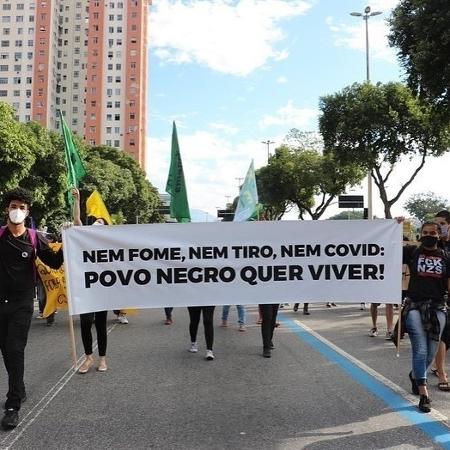Manifestação contra racismo e violência policial - Instituto Marielle Franco