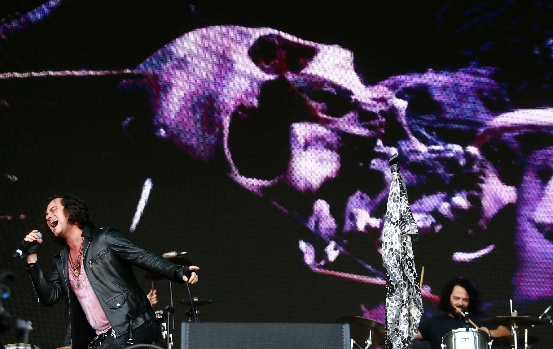 25.set.2015 - Primeiro show do quinto dia, o Clássicos do Terror homenageia a trilha sonora do grandes filmes de terror, além de tocar sucessos do heavy metal. - Wilton Junior/Estadão Conteúdo