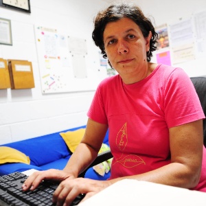 Adriana é socorrista do CVV há 14 anos - Junior Lago/UOL - Junior Lago/UOL