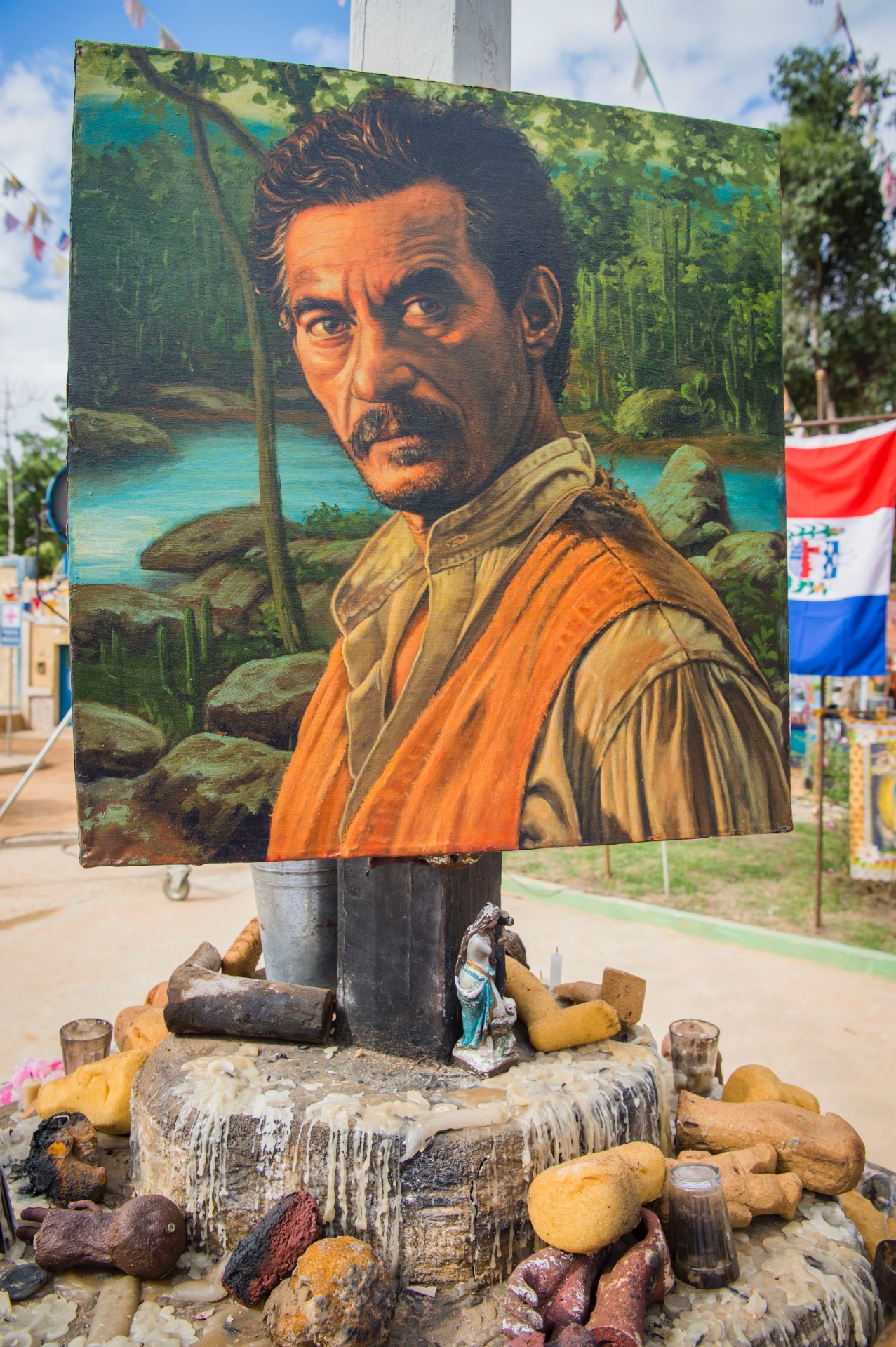 Na cena de "Velho Chico" desta segunda-feira (25) será realizada a Missa do Vaqueiro em homenagem a Belmiro dos Anjos (Chico Diaz). A missa do vaqueiro foi criada para homenagear Raimundo Jacó, que foi assassinado. Ele era primo de Luiz Gonzaga. Gonzagão, junto com a paróquia, criou essa missa que virou tradição em estados no nordeste, onde acontecem as vaquejadas - Caiuá Franco/Globo