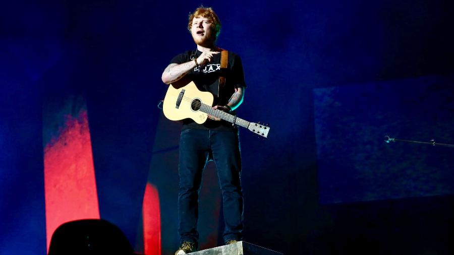 Ed Sheeran sobe em plataforma durante show no Allianz Parque, em São Paulo - Manuela Scarpa/Brazil News 