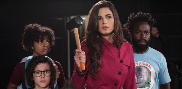 Comédia da Netflix | Samantha! volta com pontas de Lu Gimenez e Nicole Bahls