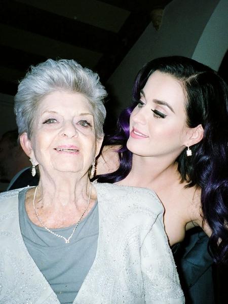 Katy Perry e sua avó paterna, Ann Hudson - REPRODUÇÃO/INSTAGRAM
