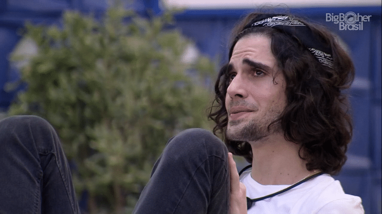 Fiuk não é seguido por Boninho, mas segue o diretor do "BBB" no Instagram - Reprodução/Globoplay - Reprodução/Globoplay