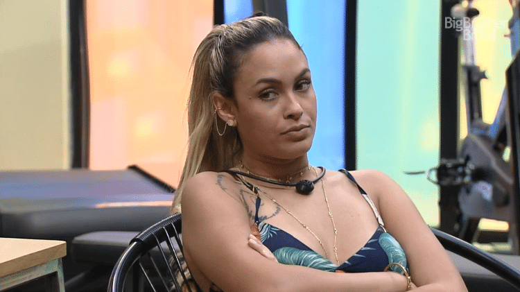 BBB 21: Sarah conversa com Gilberto na academia da casa - Reprodução/Globoplay - Reprodução/Globoplay