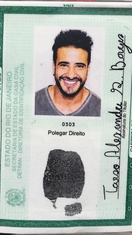 Tarso Brant mostra o seu RG após mudar de nome - Reprodução/Instagram - Reprodução/Instagram