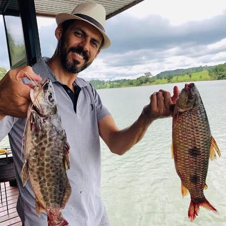 Daniel Gomes pratica a pesca esportiva: os peixes voltam à água depois de pescados - Arquivo pessoal - Arquivo pessoal