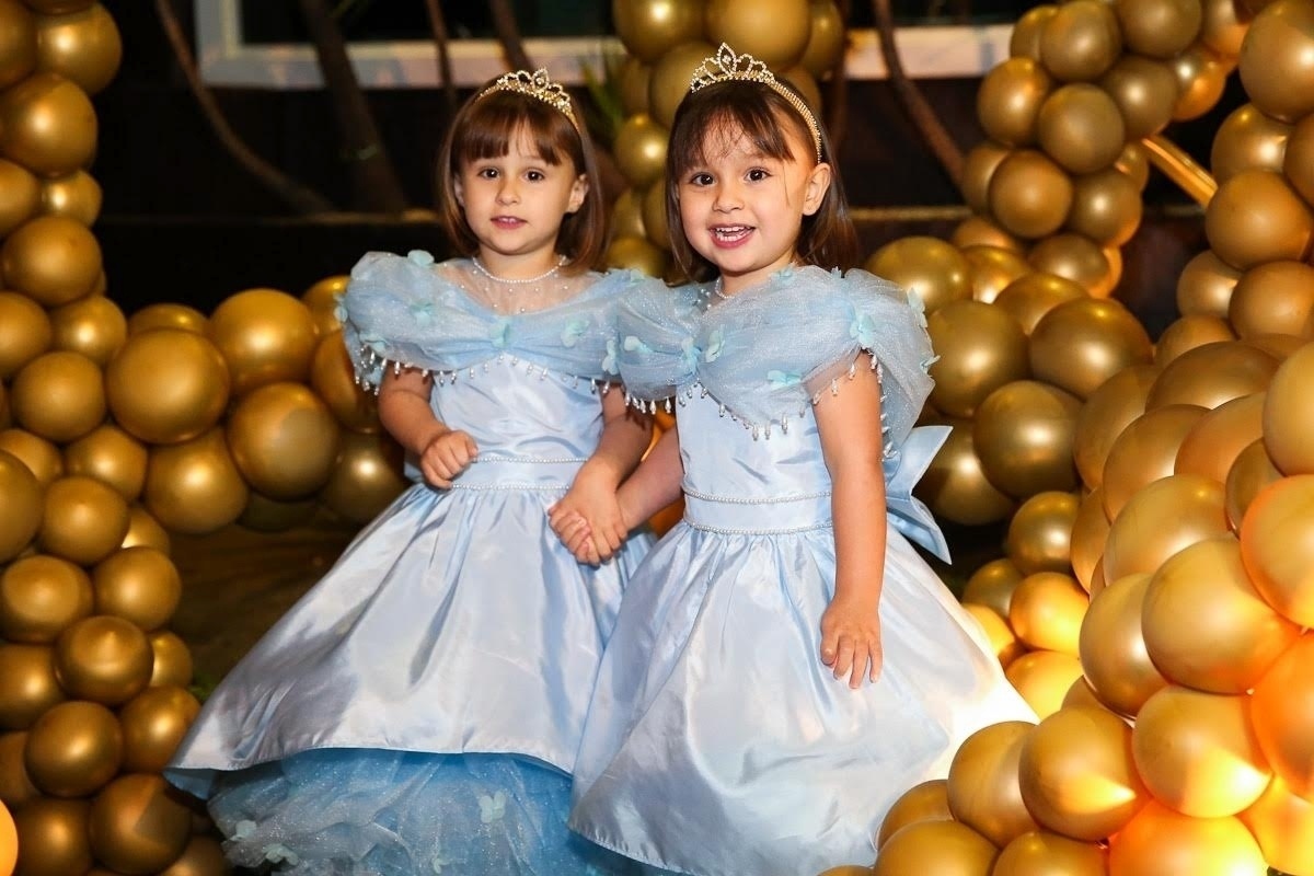 10.ago.2016 - Kiara e Maya, as filhas de Natália Guimarães e Leandro, ganham festão de aniversário em SP - Manuela Scarpa /Brazil News